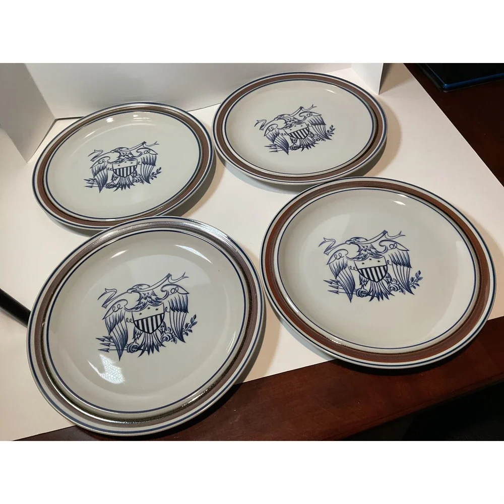 Salem Stoneware Plates Set of 4 American Eagle Blue/Brown‎ Rim